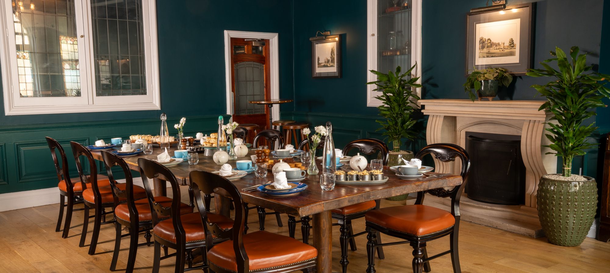 private dining room at the toll house with large table