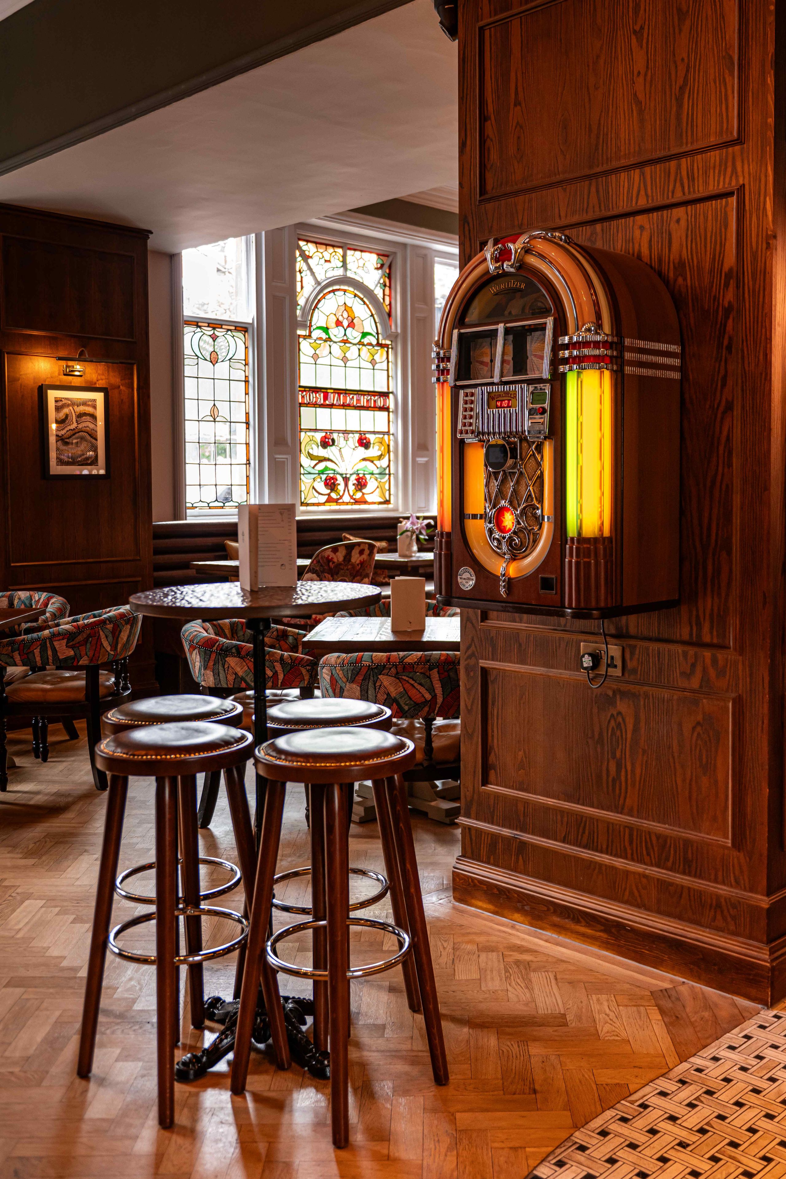 juke box in the bar